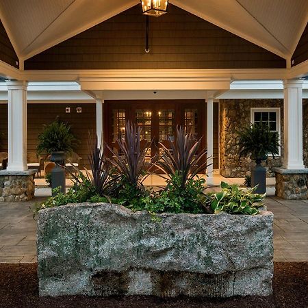 Bedford Village Inn Екстериор снимка