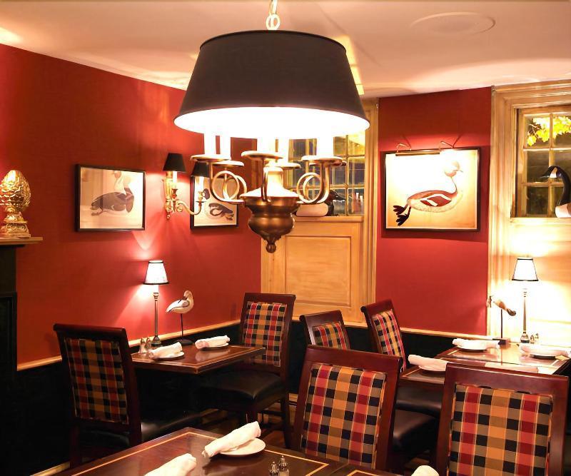 Bedford Village Inn Екстериор снимка